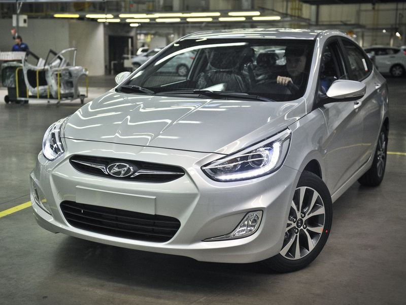 новый hyundai solaris 2014 
