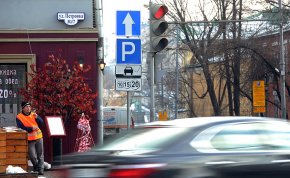 В Москве будет сложнее получить талон на бесплатную парковку