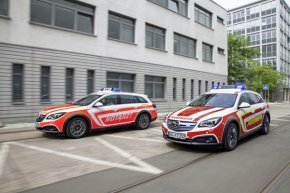 Универсал Opel Insignia подготовили для экстренных служб