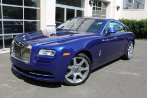 Мощный автомобиль с комфортным салоном - Rolls Royce Wraith, цена которого вполне приличная