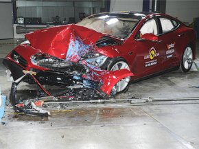  Euro NCAP   -