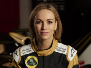 Гонщица Кармен Хорда подписала контракт с командой Lotus