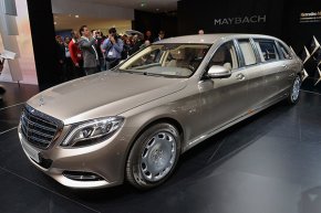 Mercedes-Maybach Pullman показали в Женеве