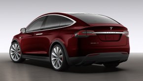 Кроссовер Tesla Model X рассекречен