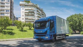    IVECO Stralis NP 400     