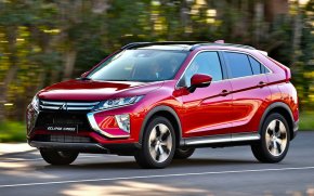 Mitsubishi Eclipse Cross   -  .